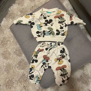 Mickey baby set